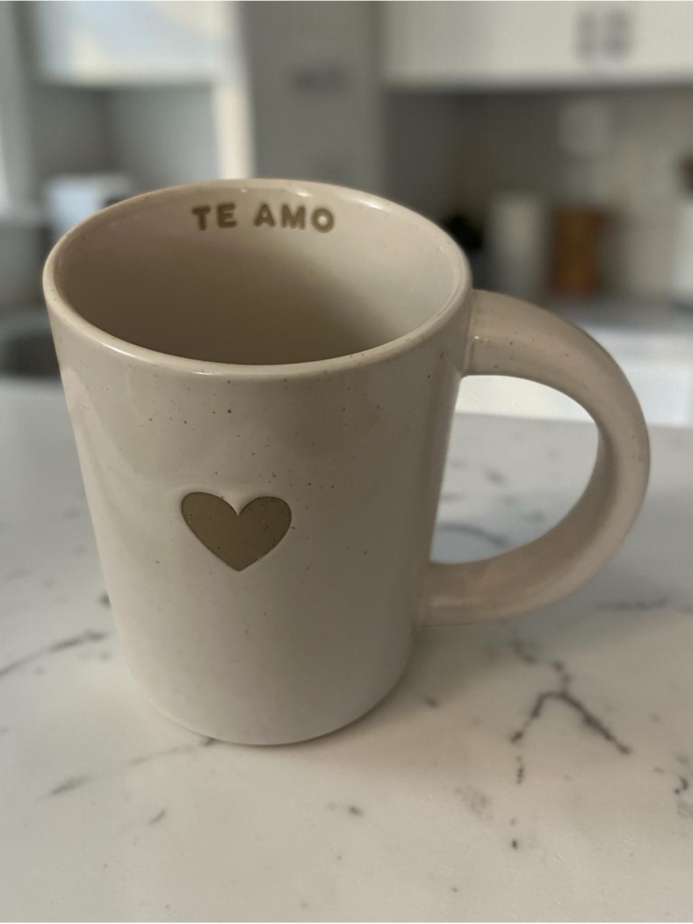 Cream 'Te Amo' (I Love You) Heart Ceramic Mug